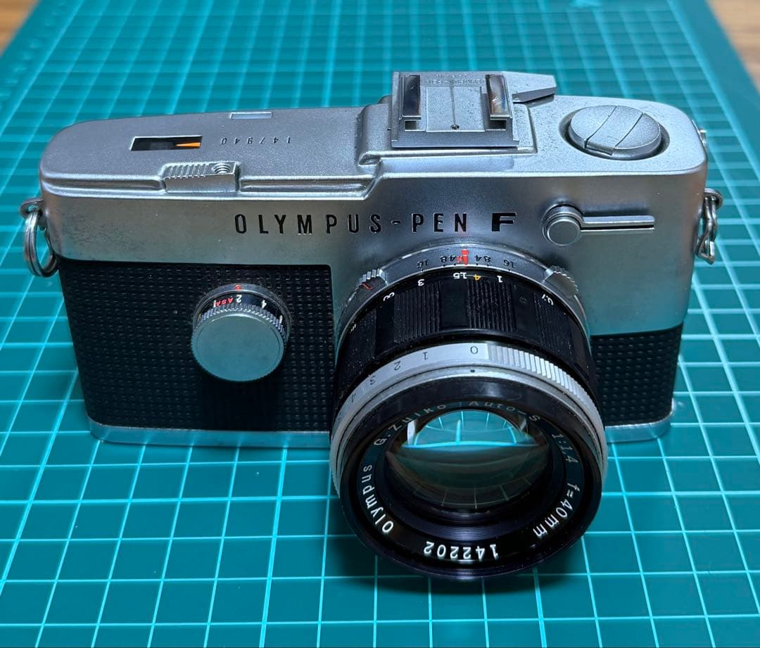 フィルムカメラ OLYMPUS PEN F G.Zuiko Auto-S 1:1.4 40mm