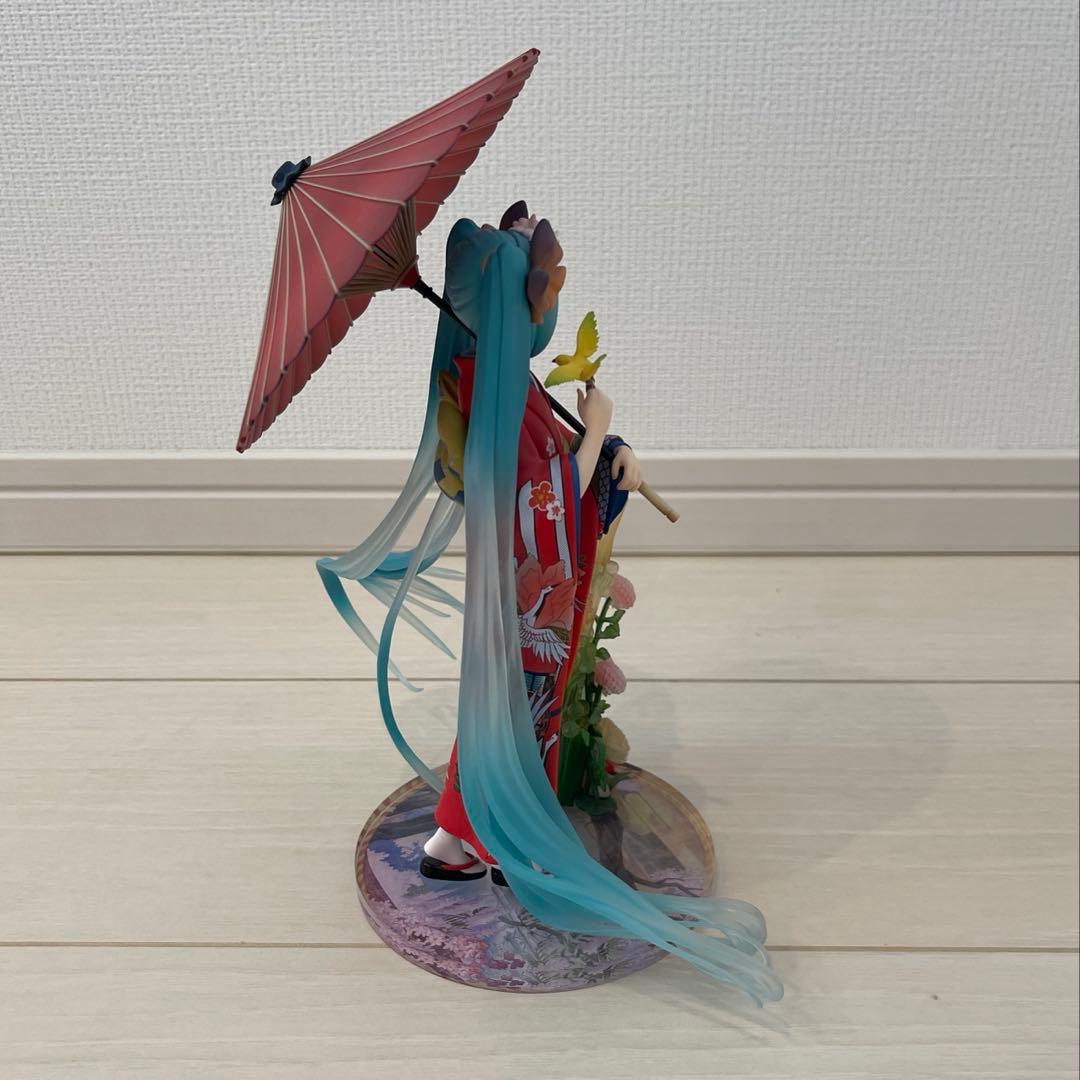 初音ミク 花色衣 1/8フィギュア ストロンガー 和服
