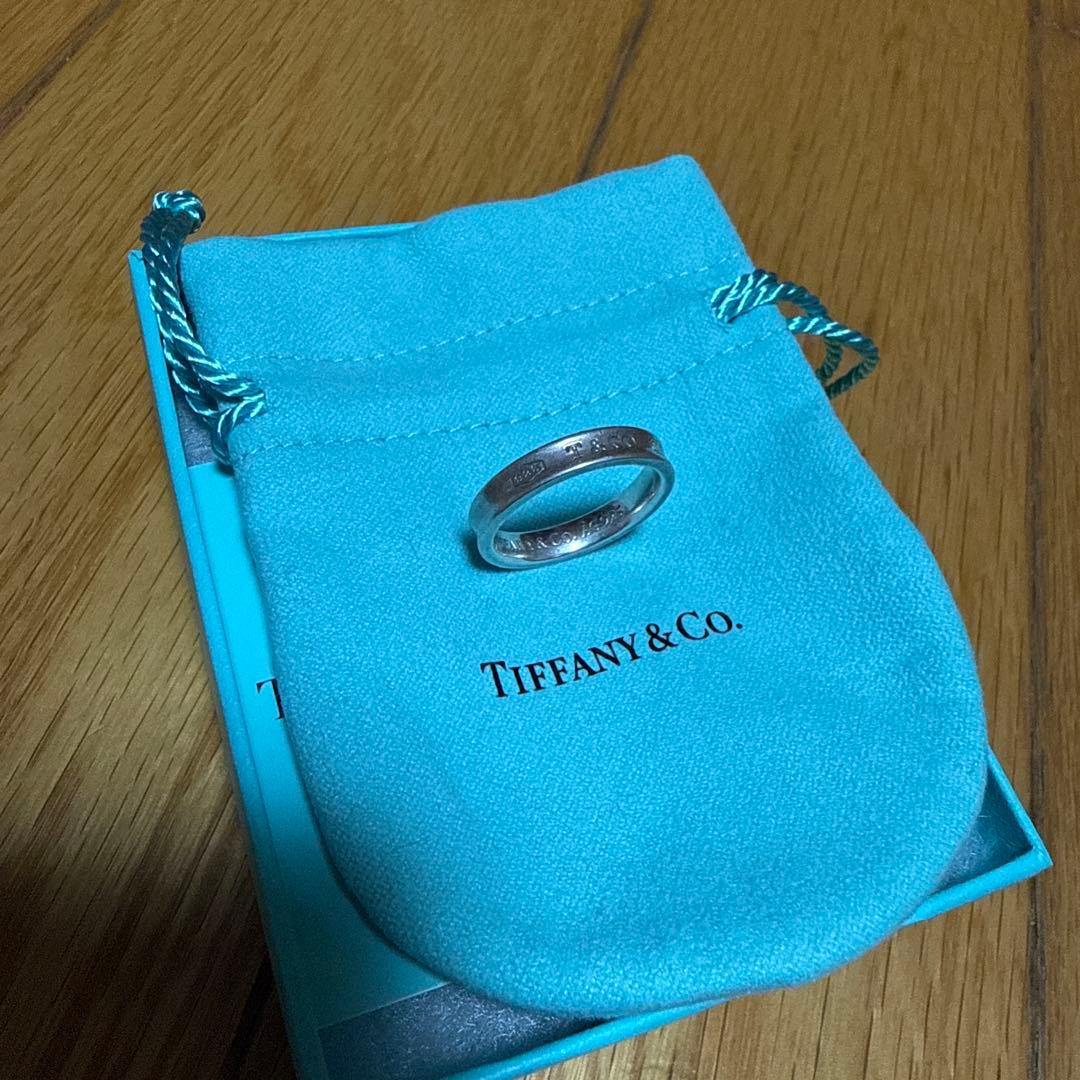 Tiffany & Co. ナローリング