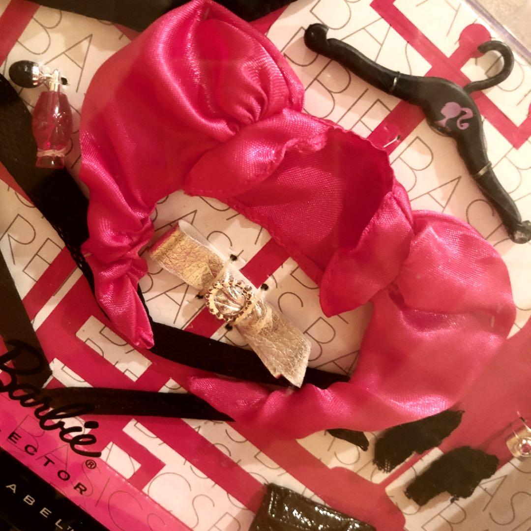 ❤︎バービー 人形 用 ❤︎バービー ベーシック ルック 服　バッグ　アクセサリー