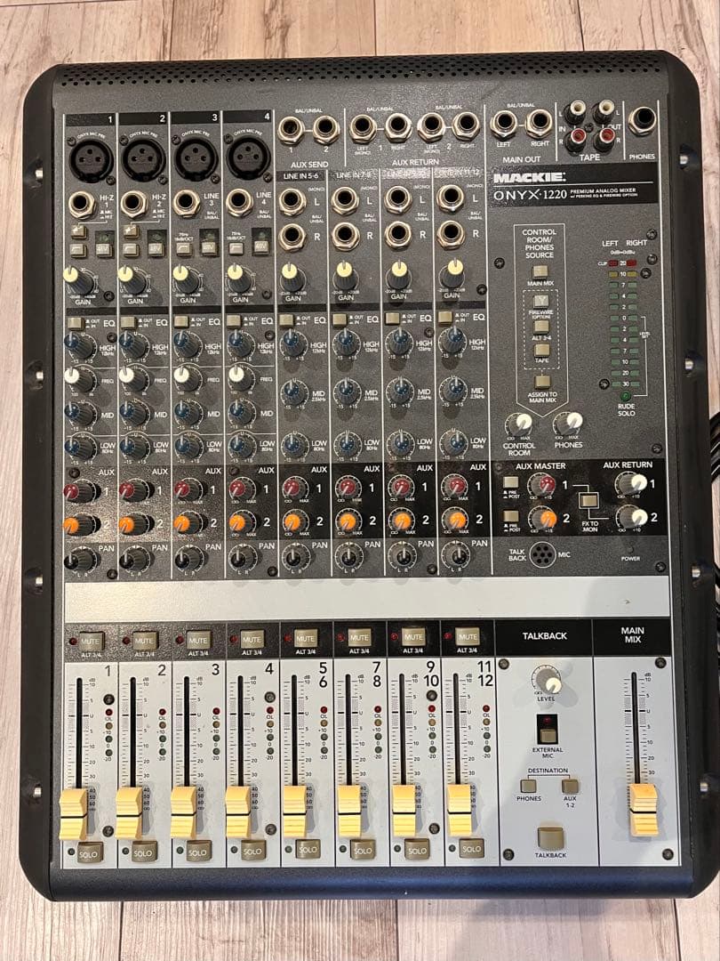 MACKIE ONYX 1220 アナログミキサー