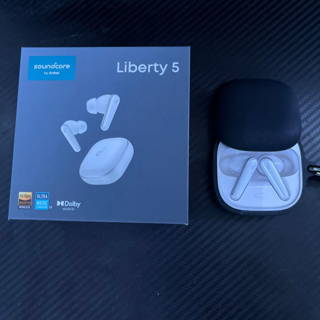 イヤホン Liberty 5