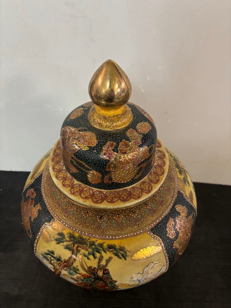 薩摩焼❓大壺　置物　花瓶　飾り壺　骨董　古美術‼️