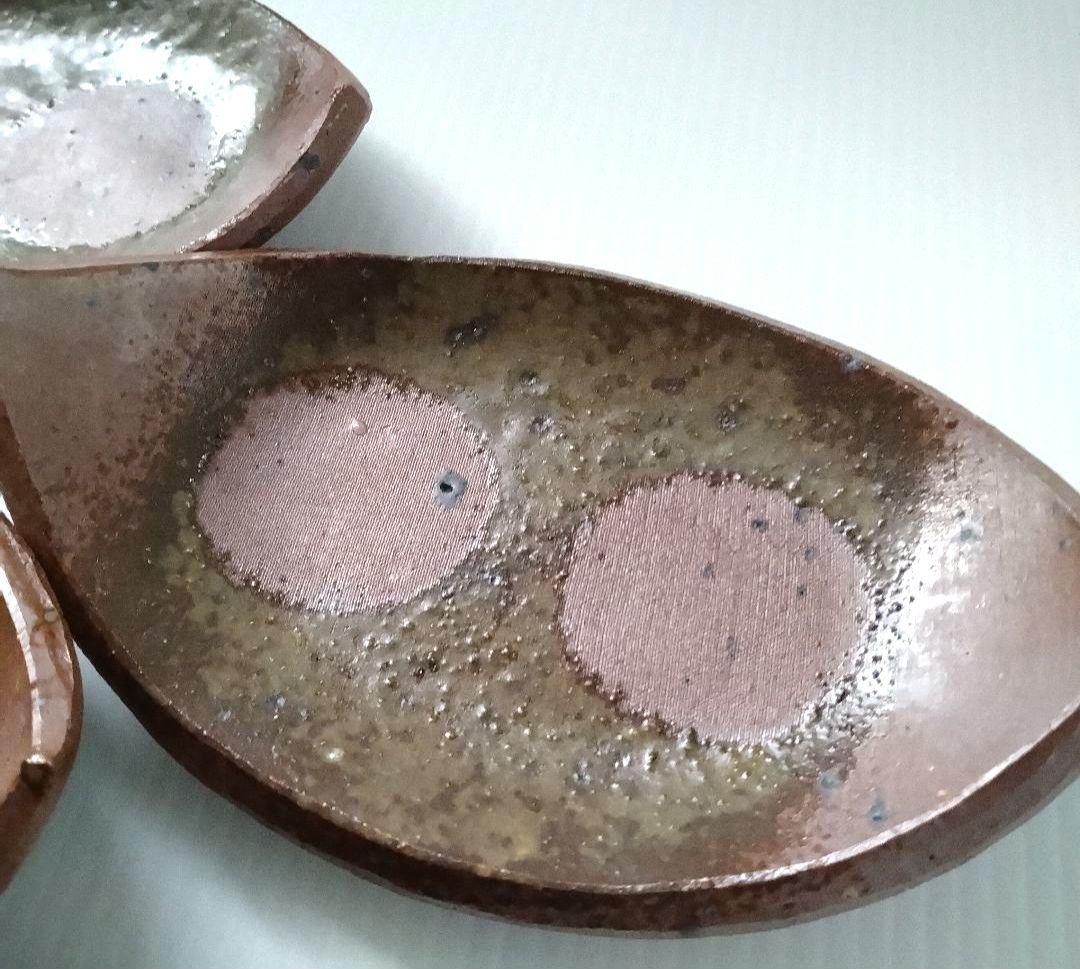 ② 備前焼 北大路魯山人写し 三つ足 舟形 長皿 和食器 足付き 4客