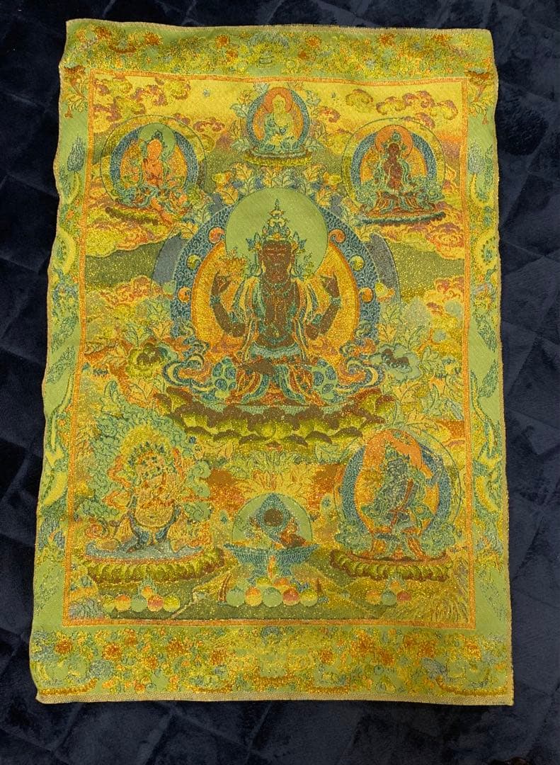 仏教美術　仏画　600mm × 900mm チベット　タンカ　仏像唐物骨董　掛軸