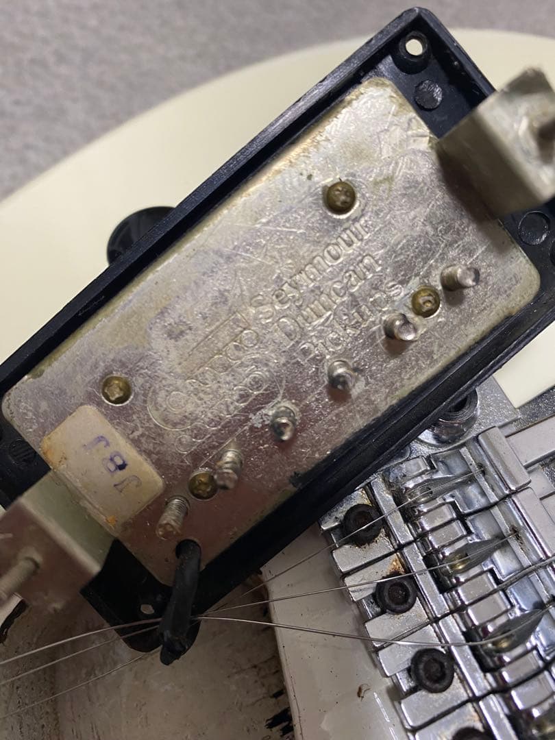 KRAMER STRIKER 100ST ホワイト エレキギター