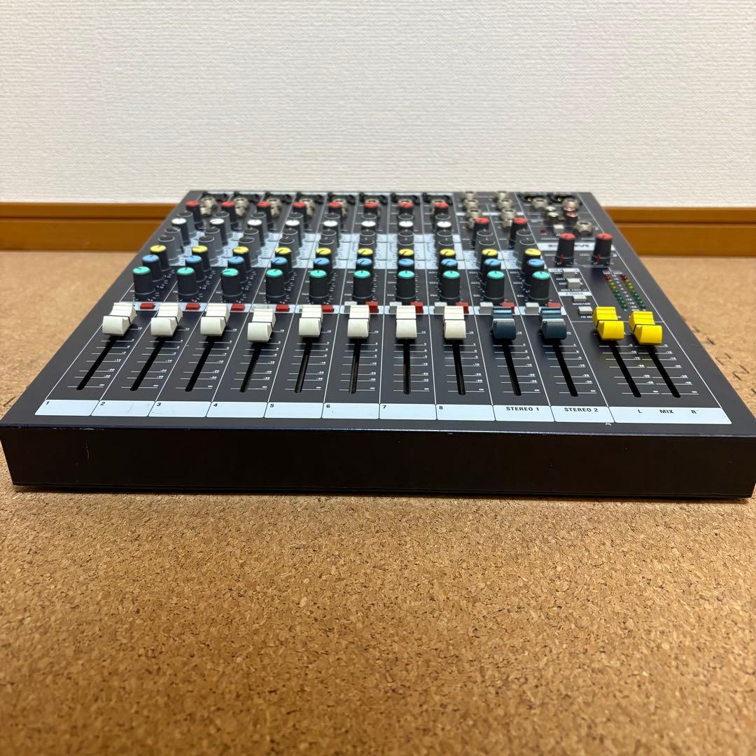 【良品】SOUNDCRAFT EPM8 アナログミキサー 動作品 本体のみ