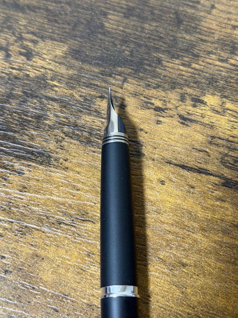 未使用　1975年製　艶消し　マットブラック　ミュー　パイロット　万年筆　中字