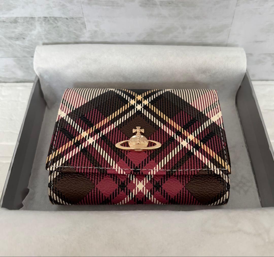 vivian westwood がま口 二つ折り スモールフレームウォレット