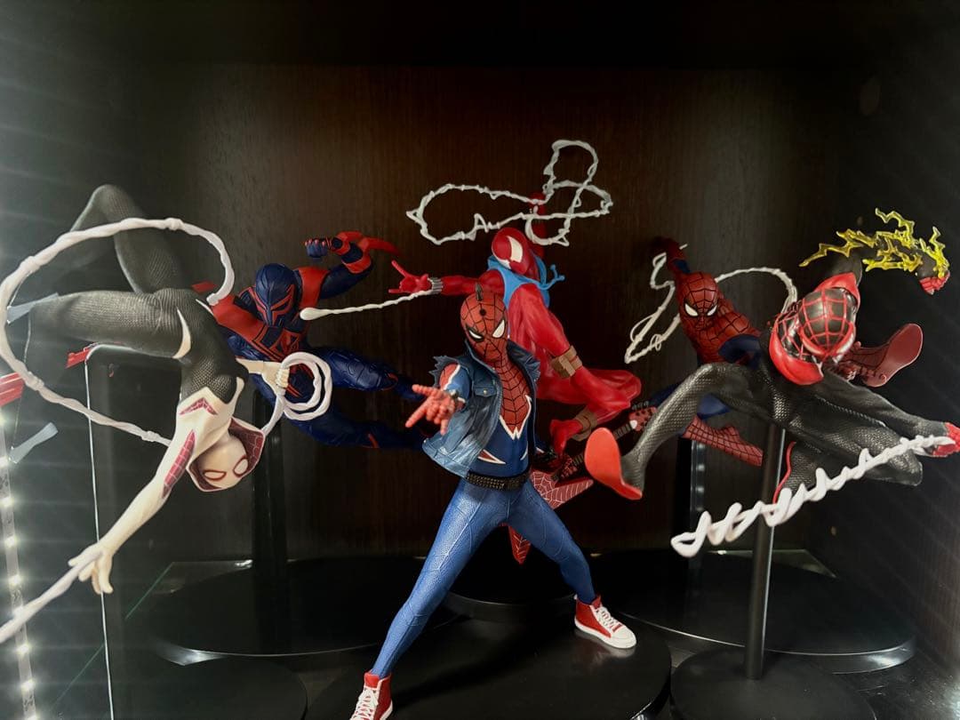 プライズ商品　スパイダーバース6体セット