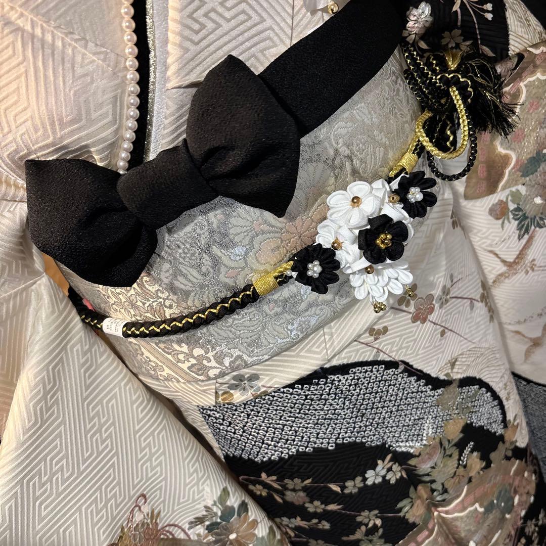 美品　白地　地紋　染分け　手絞り　逸品　振袖　フルセット 振り袖