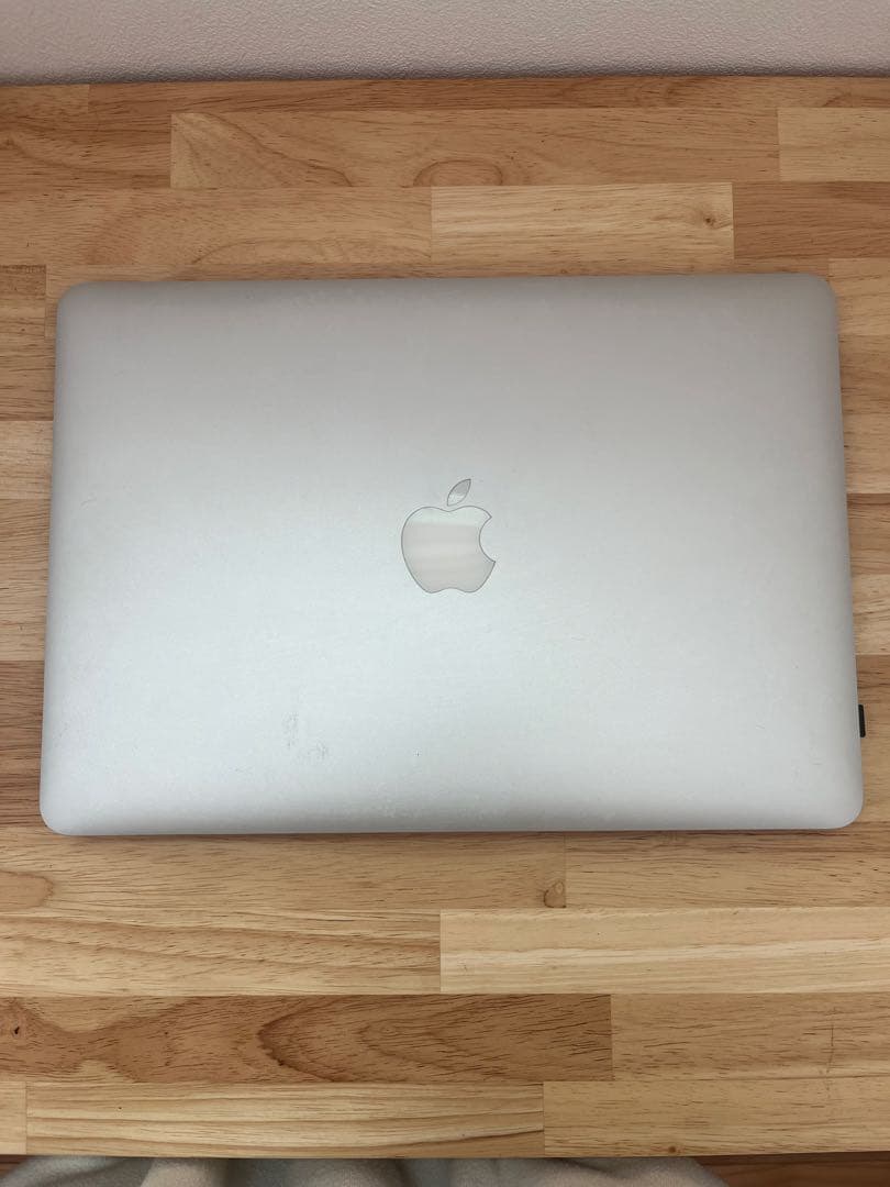Apple MacBook Air シルバー