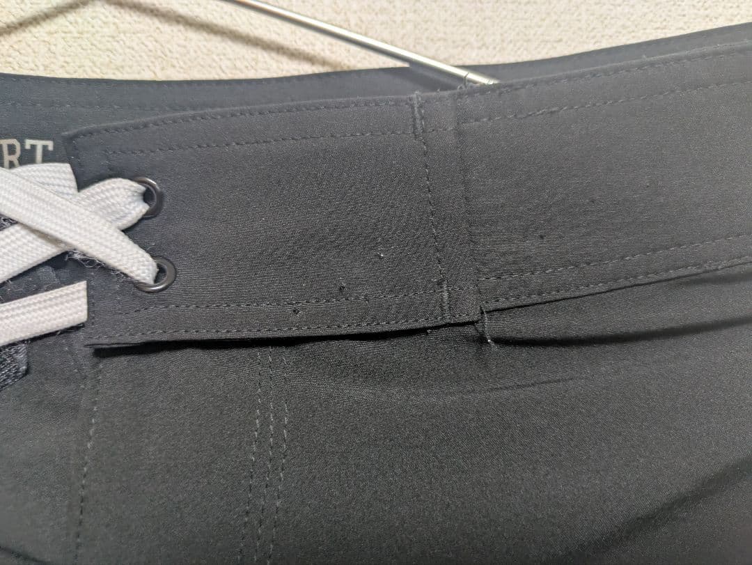 Darc Sport サーフパンツ フィジーク 28 ダルクスポーツ 黒 白