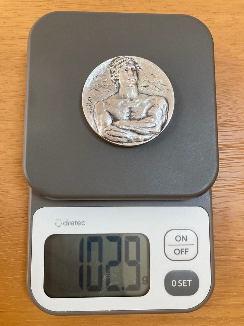 Vell✳︎純銀メダル✳︎着払いです