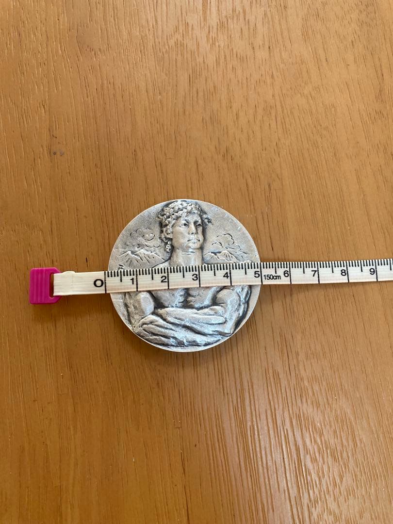 Vell✳︎純銀メダル✳︎着払いです