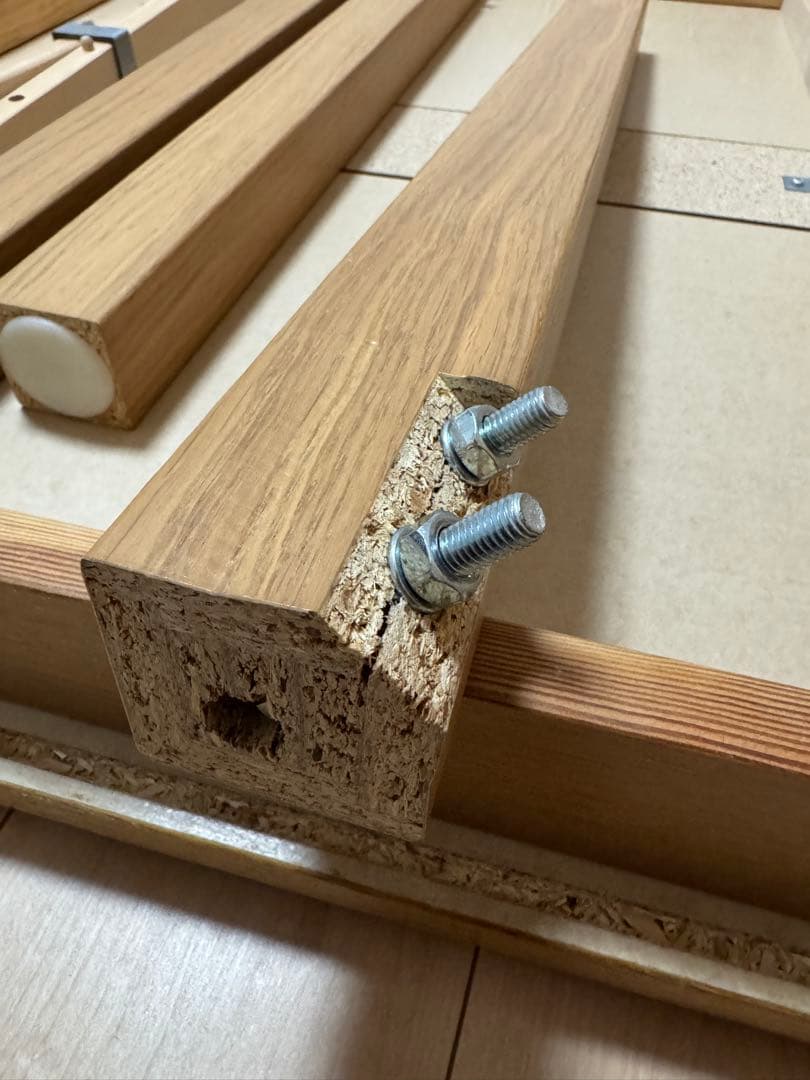 IKEA BJURSTA（ビュースタ） ダイニングテーブル、オーク材突き板　伸縮