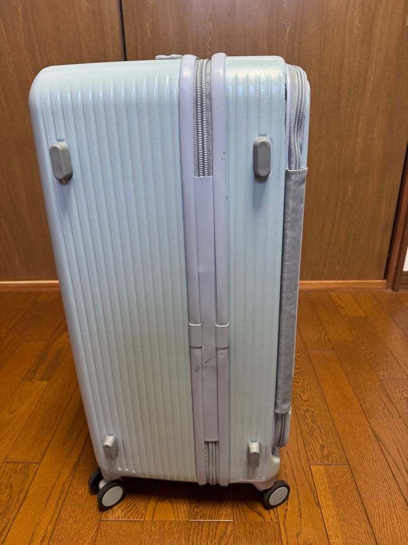 イノベータースーツケース75L