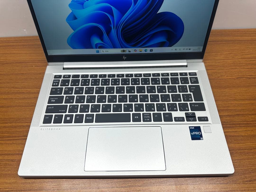 2.HP Elitebook 630 G9 12世代 i5 8/256Gb