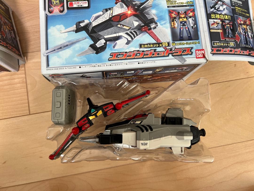 炎神戦隊ゴーオンジャー　合体ロボシリーズ