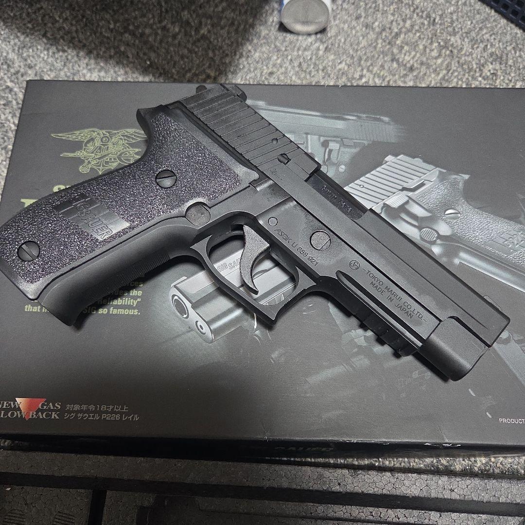 東京マルイ　p226レイル　美品