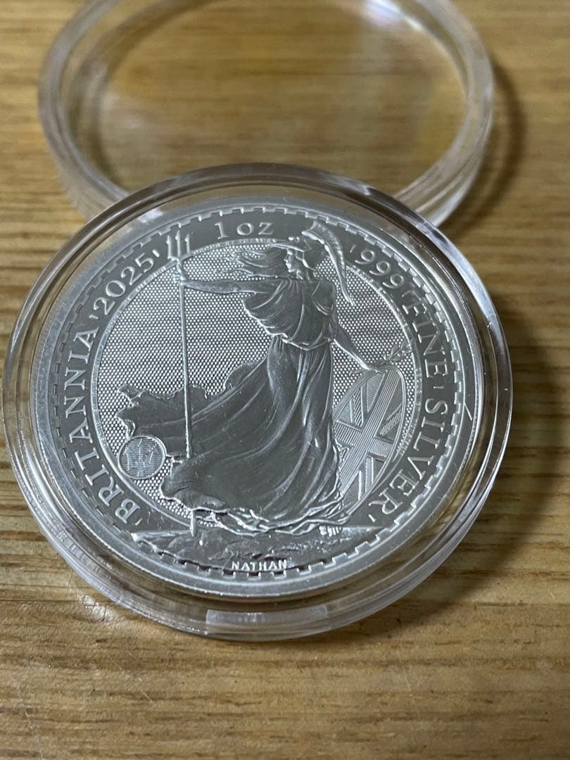 ブリタニア銀貨１オンス　純銀999