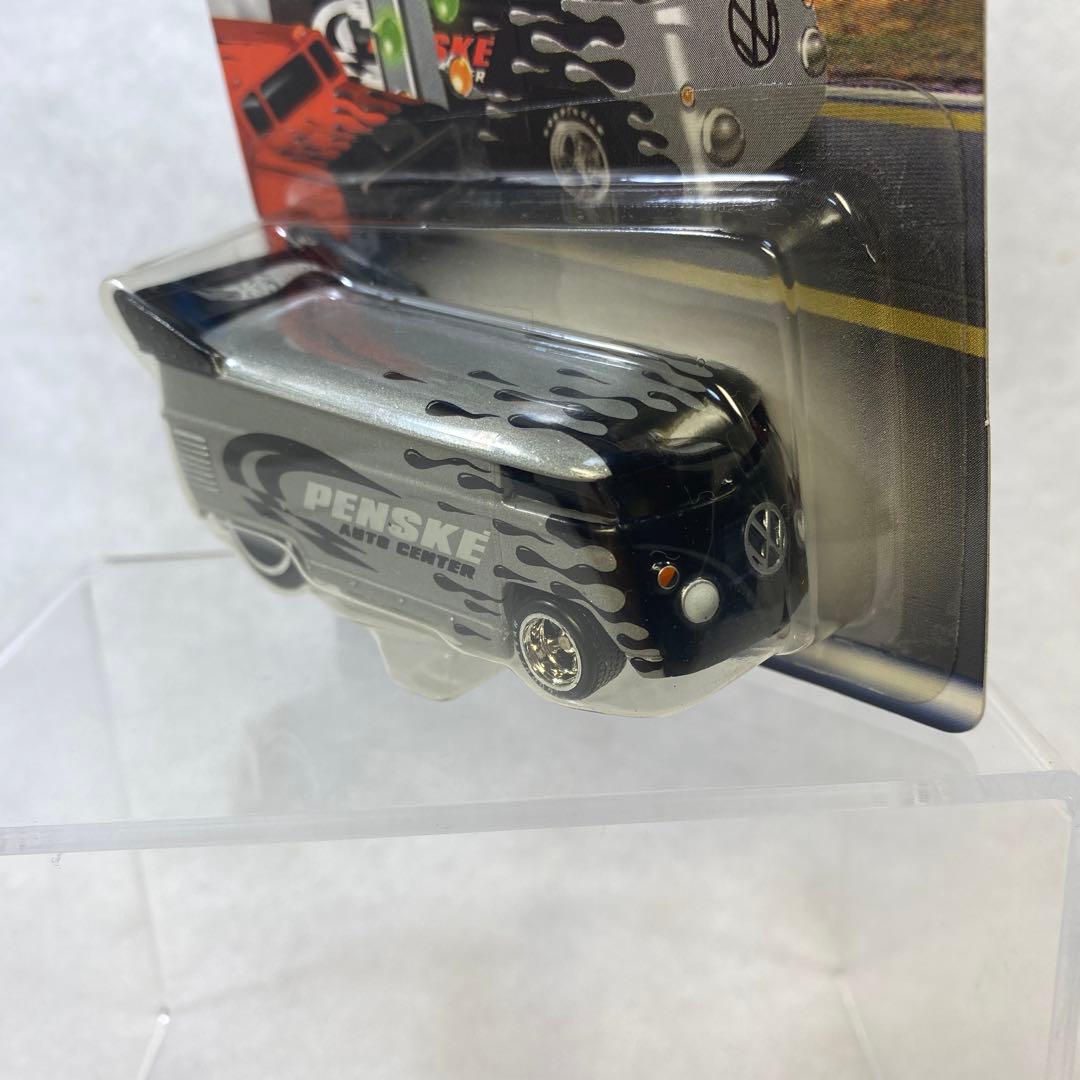 ホットウィール　PENSKE フォルクスワーゲンドラッグバス（銀）