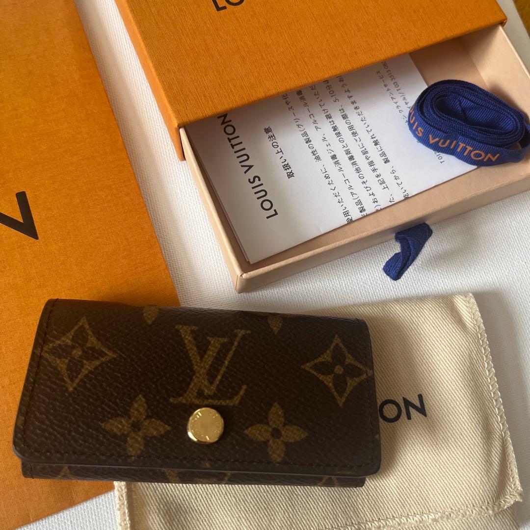 極美品・付属品完備 LOUIS VUITTON キーケース