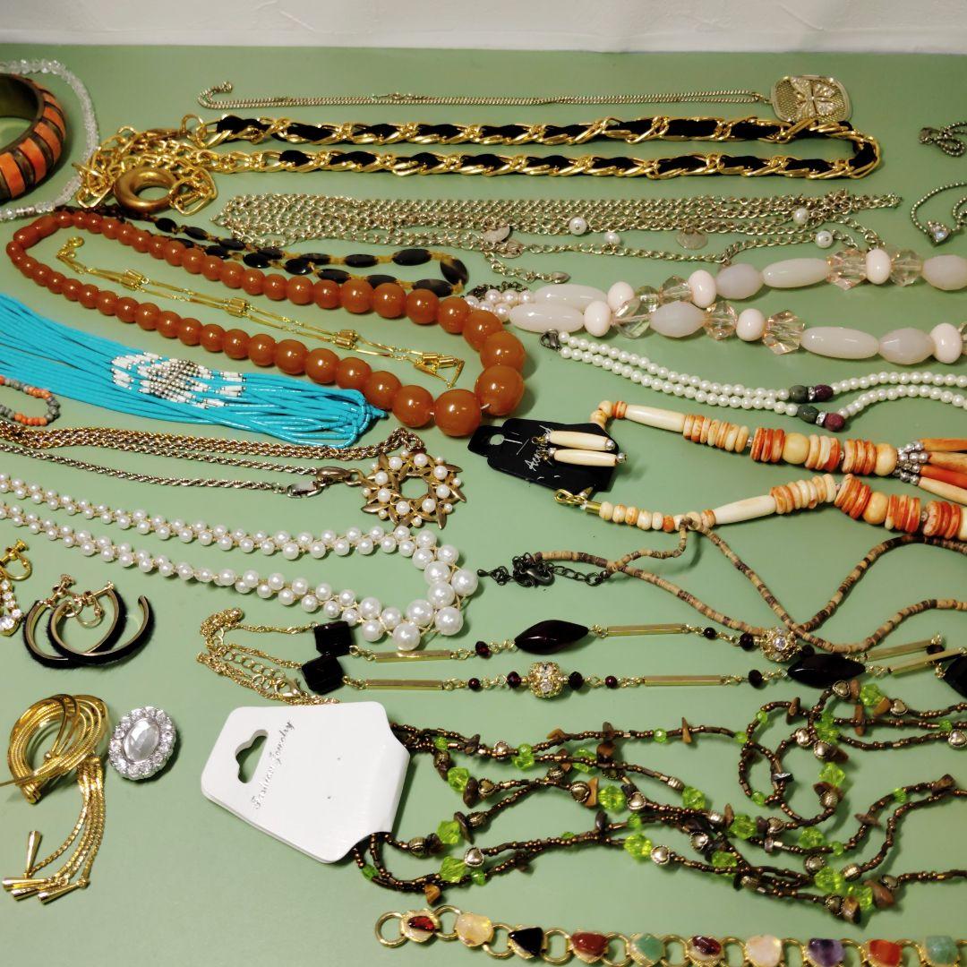☆アクセサリーまとめ売り☆ネックレス ブレスレット イヤリング　ブローチ