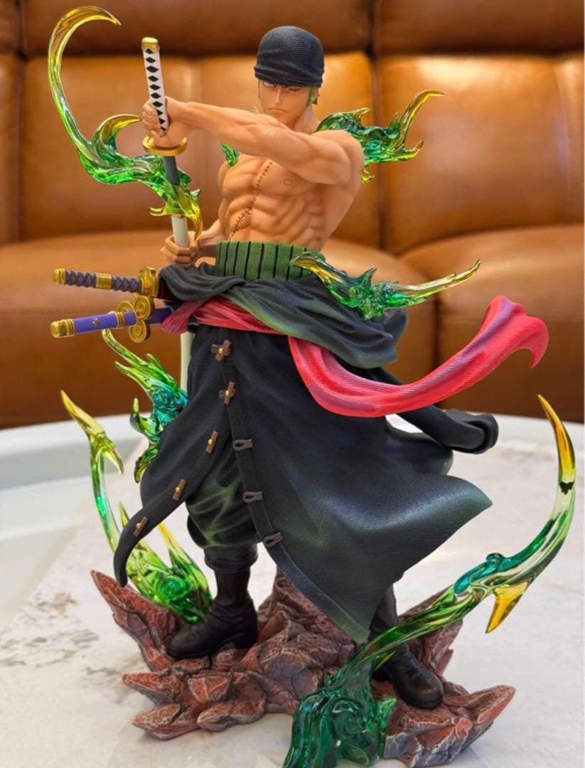 ワンピース ロロノア ゾロ フィギュア ガレージキット 新品