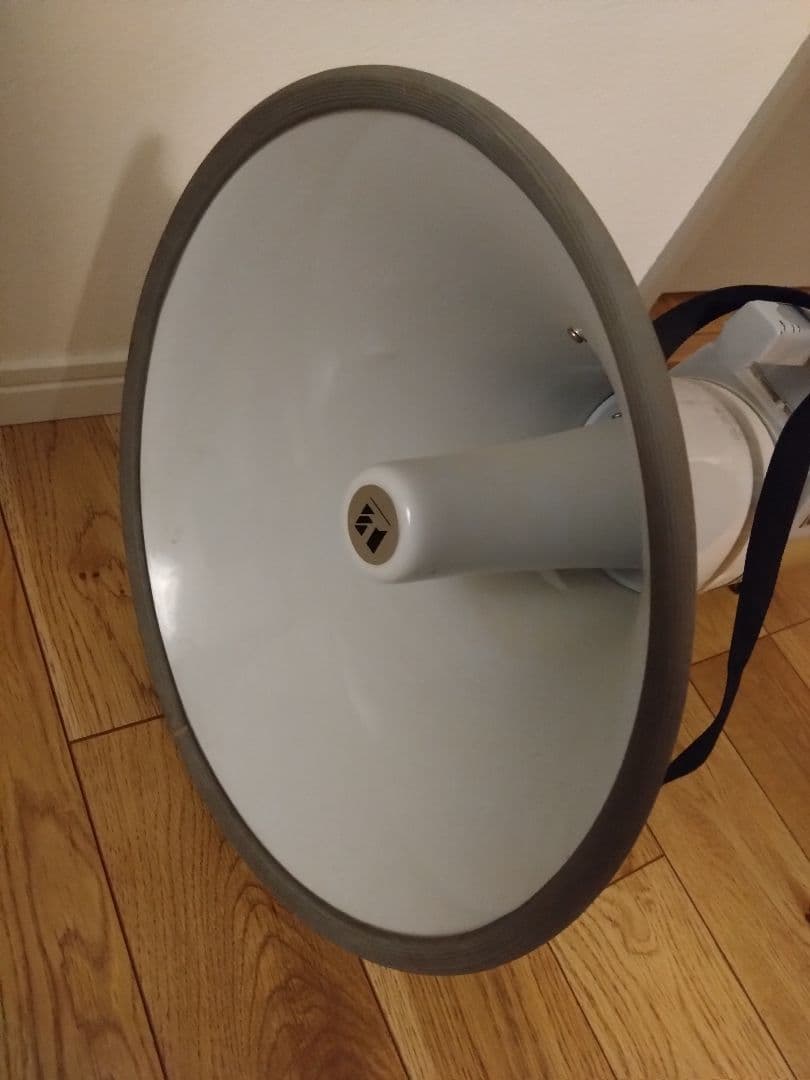 拡声器 ホワイト　ジャンク品