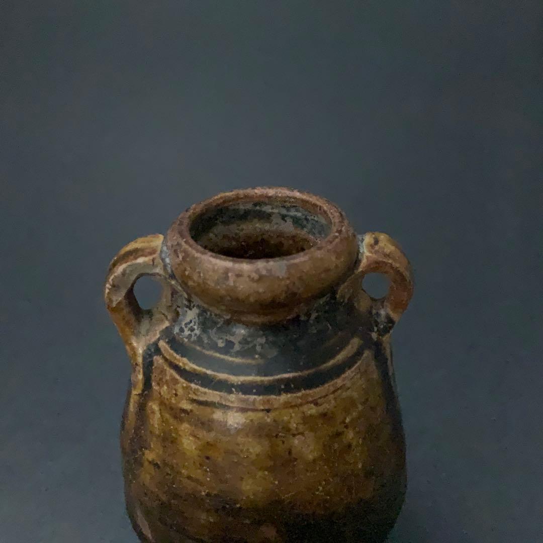 褐釉双耳小壺　タイ　アンティーク　骨董　スコタイ　R1394ダM