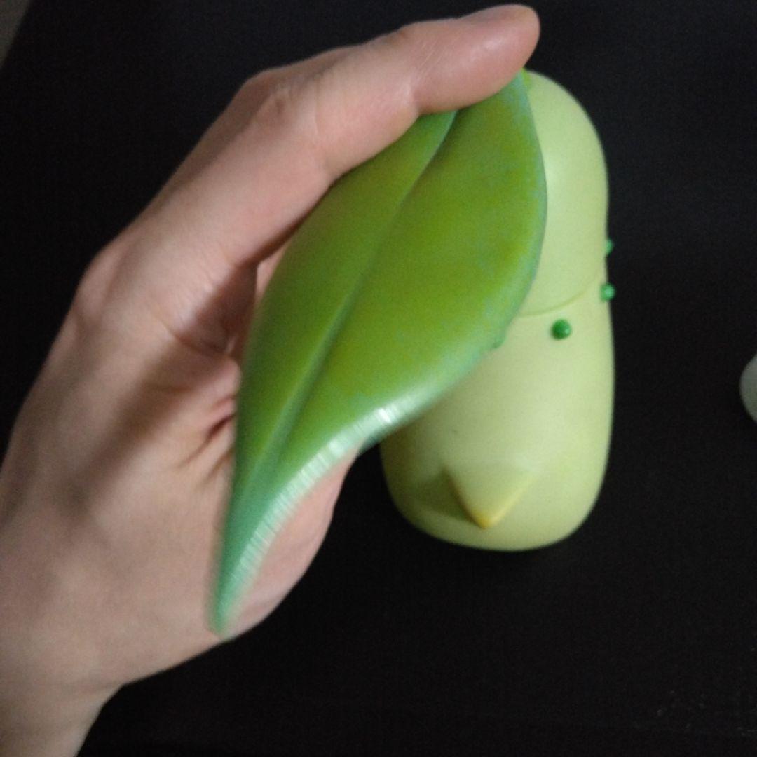 ポケモン チコリータ１９９９ フィギュア 少し大きめサイズ