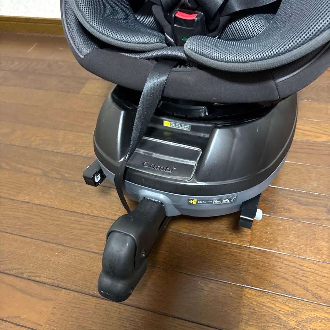 【美品】Combi クルムーヴコンパクト R129 ISOFIX JQ 新生児