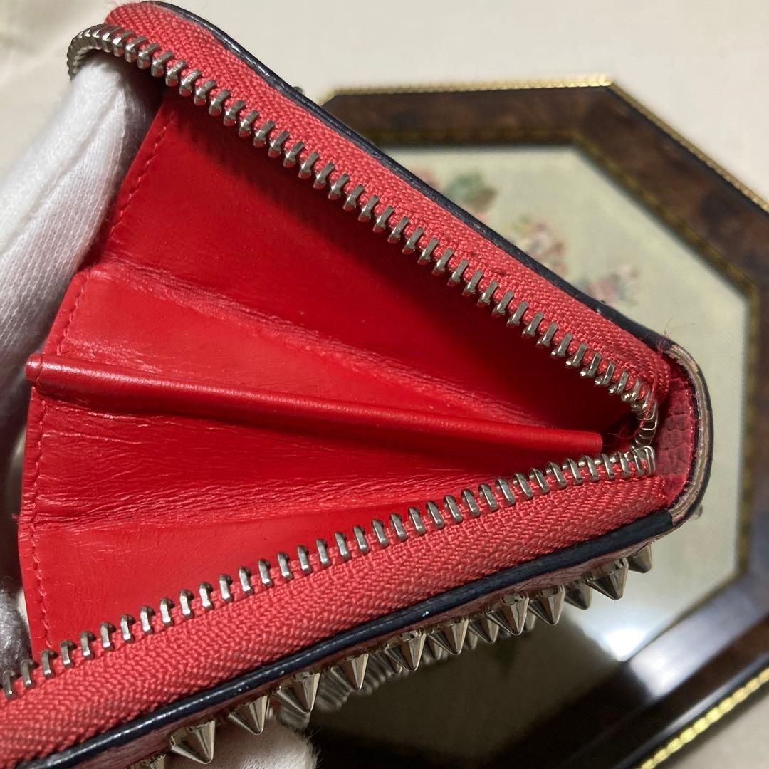 ルブタン　長財布