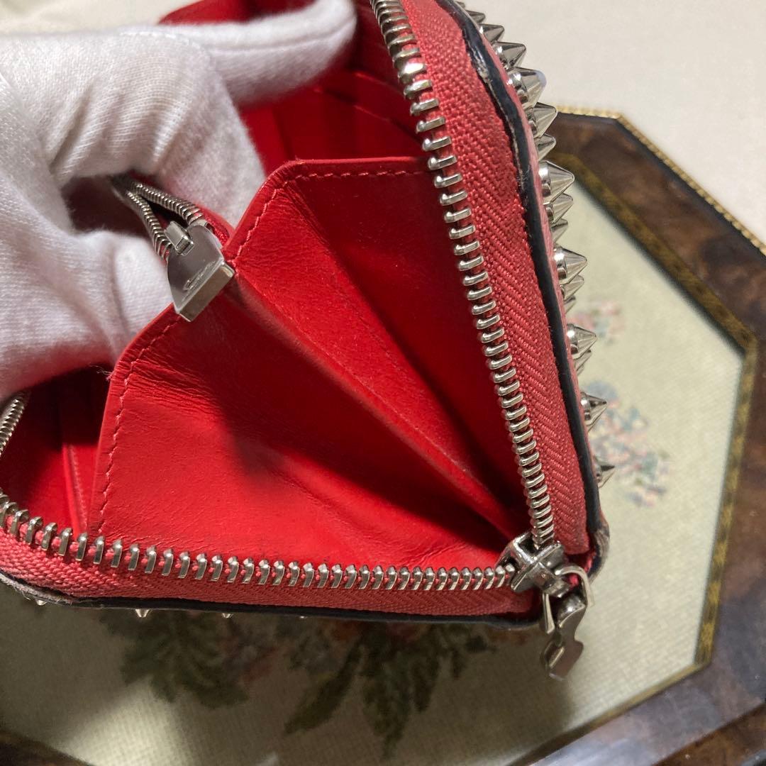 ルブタン　長財布