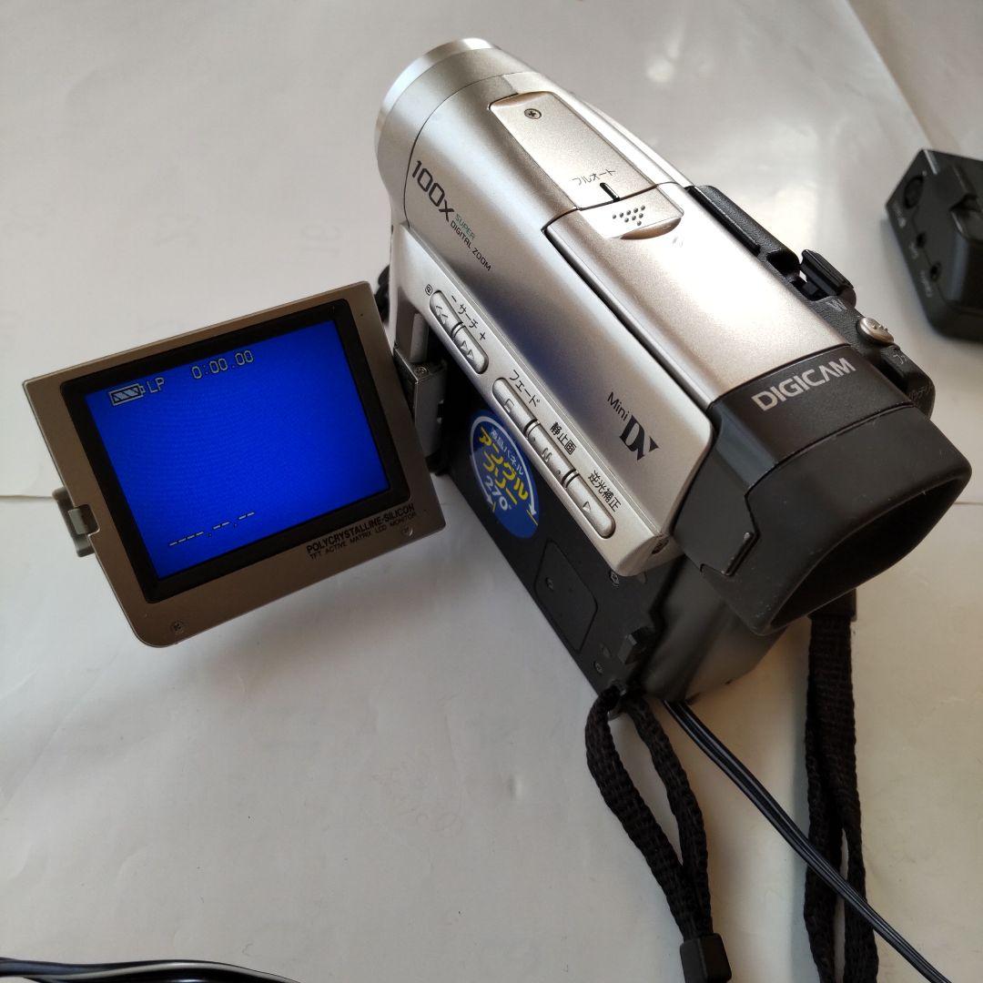 可動 ミニDVカメラ パナソニック NV-C2