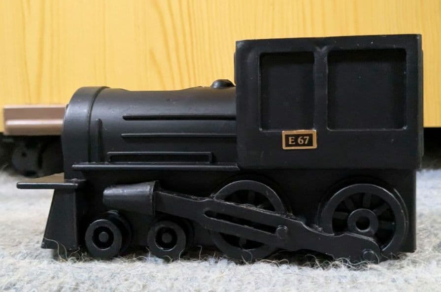 E67 蒸気機関車型灰皿 電子音信号 踏切信号機