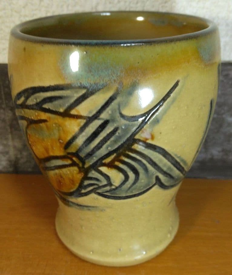 人間国宝 金城次郎 海老魚紋ゴブレット 栞 共箱 美品 やちむん 壷屋焼