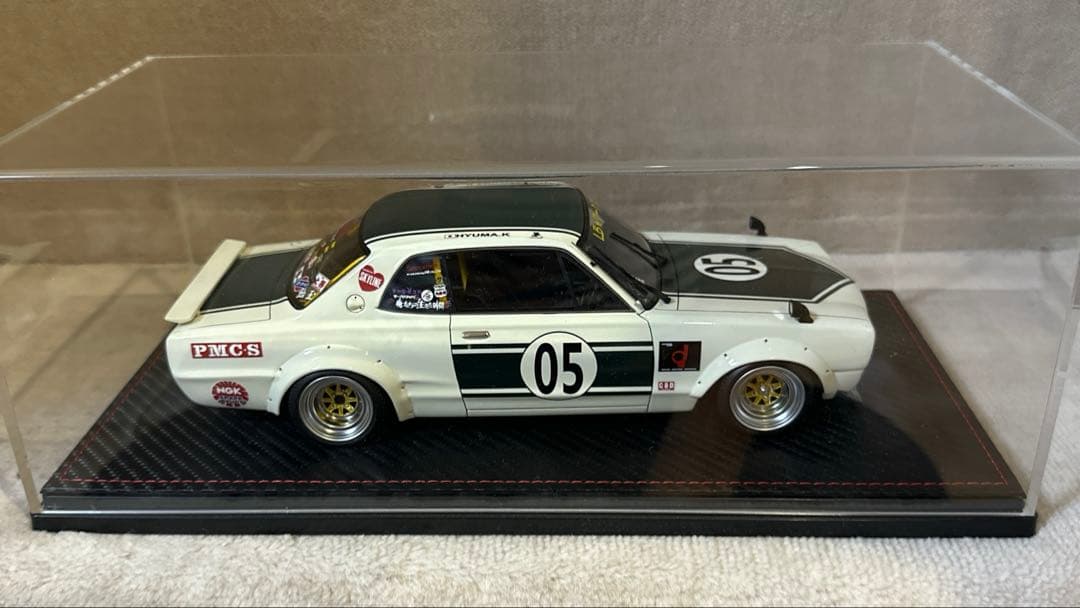 リバティウォークKPGC10 1／18ミニカー 05