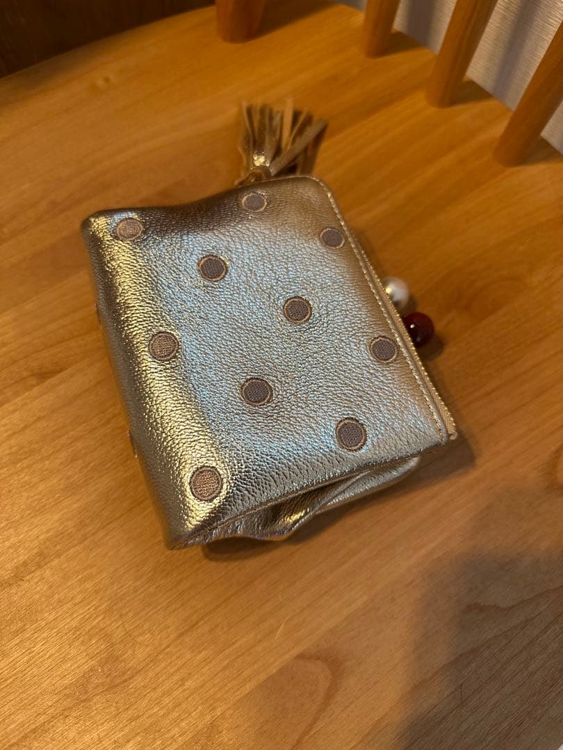 perche(ペルケ) がま口 アクリル玉 がま口 二つ折りウォレット