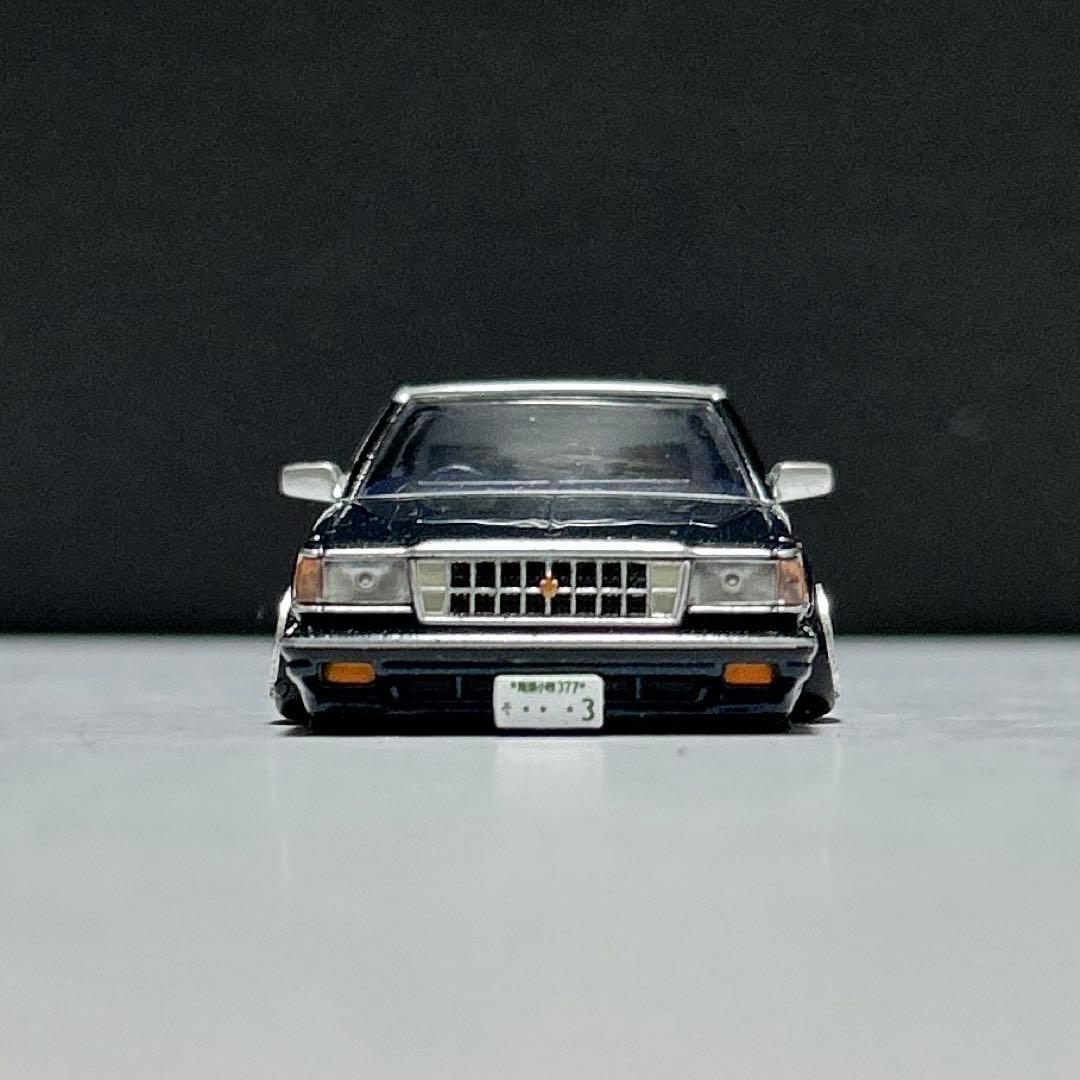 1/64トミカリミテッドヴィンテージネオ　クラウン改
