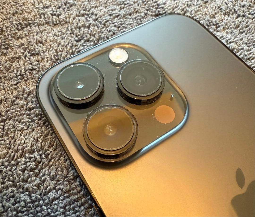 Apple iPhone 14 Pro スペースブラック 本体　中古