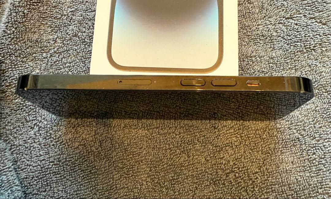 Apple iPhone 14 Pro スペースブラック 本体　中古