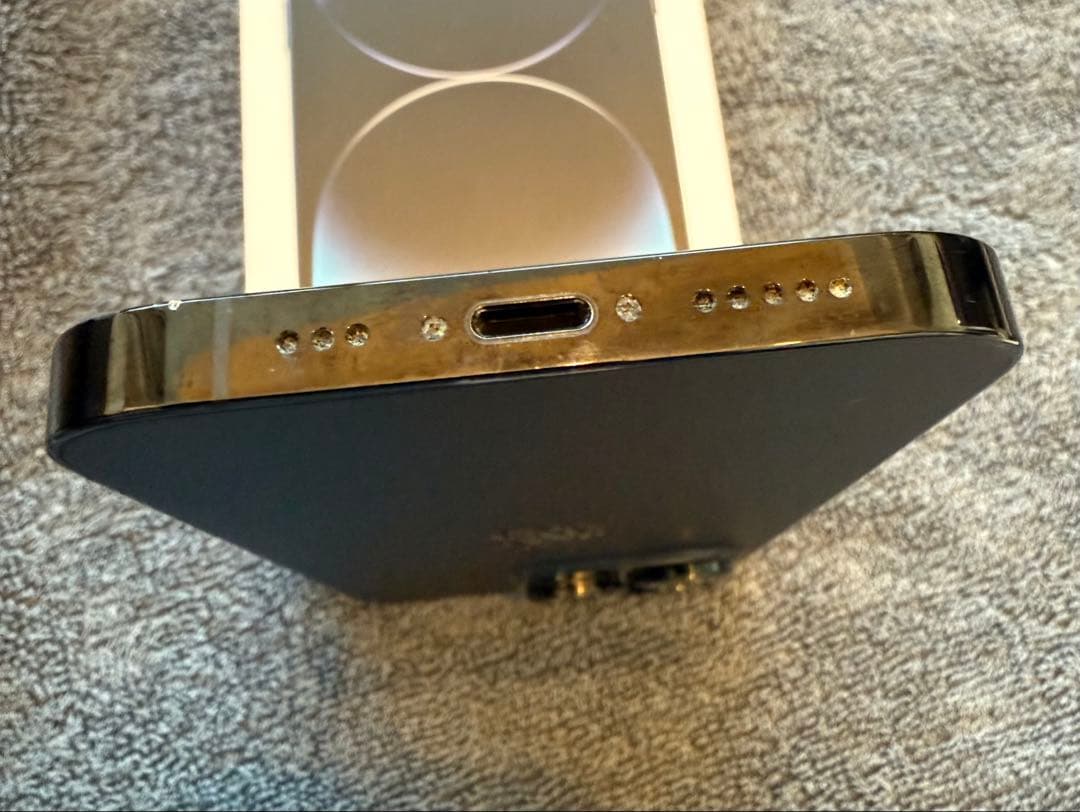 Apple iPhone 14 Pro スペースブラック 本体　中古