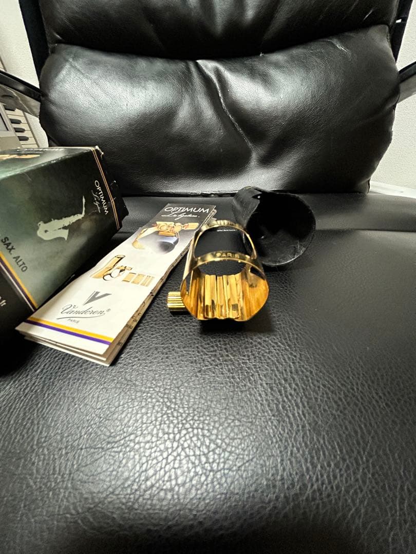 金メッキ【美品】Vandoren Optimum LC07P サックスリガチャー