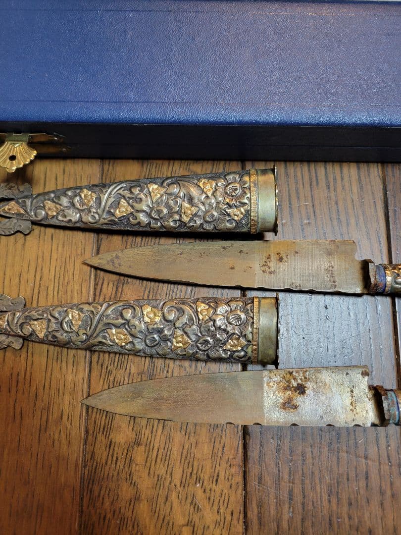 【2本】アルゼンチン ヴィンテージ la Movedira社製 ガウチョナイフ