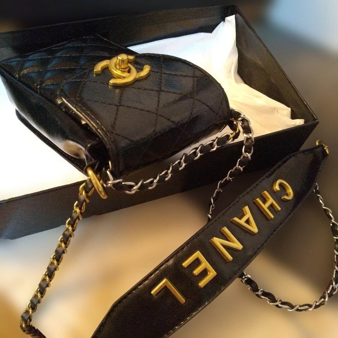 【新品未使用】CHANEL スマホショルダーケース ノベルティ