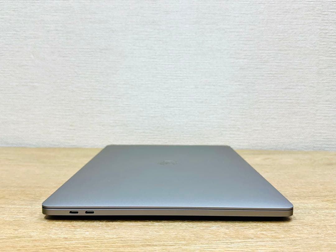 2025年OS] MacBook Pro ／4K／メモリ32GB／Office付
