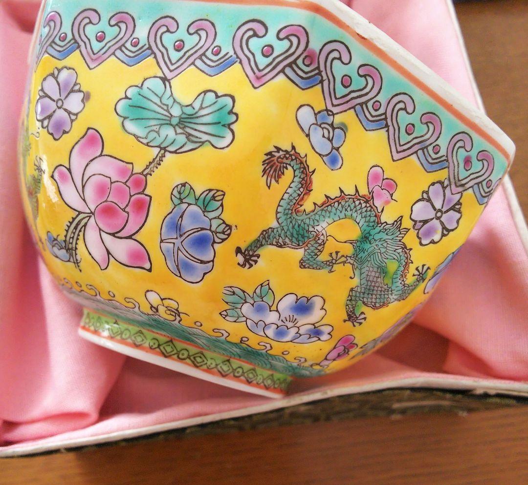 中国美術 大清乾隆年製 粉彩 薄胎磁 椀 鉢