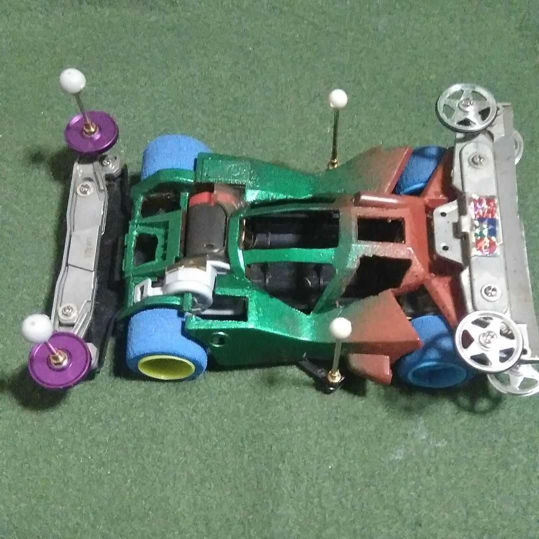 最終値下げ 送料別 改造したミニ四駆 と ノーマルミニ四駆 ネジ、歯車などの部品